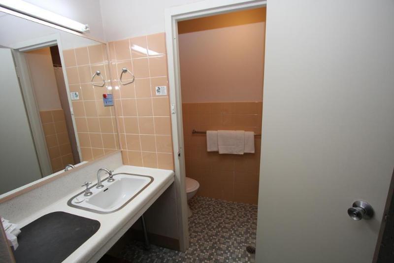 מאונט גמבייר Red Carpet Motel מראה חיצוני תמונה